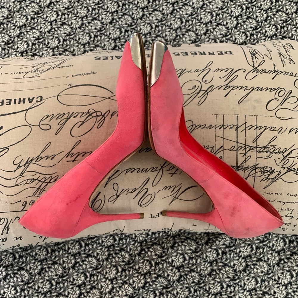 Mcqueen size 36 heels